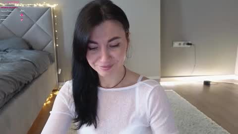 Snapshot of mary_love16 chatting on October 8, 7:06 am Maria online show from October 8, 7:06 am