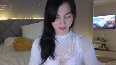 Snapshot of mary_love16 chatting on October 24, 6:54 am Maria online show from October 24, 6:54 am