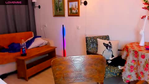 Mary online show from January 19, 11:21 pm