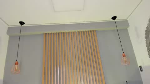 Snapshot of mary_suarez chatting on February 12, 10:24 am Maria online show from February 12, 10:24 am