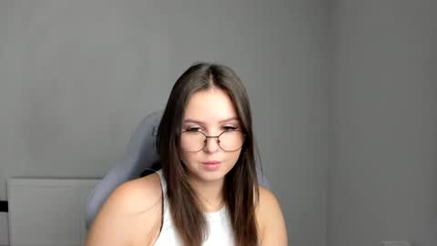 Snapshot of mary_wave_ chatting on July 18, 6:28 am Alice online show from July 18, 6:28 am