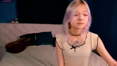 Snapshot of mary_wester chatting on February 28, 1:50 am Mary online show from February 28, 1:50 am