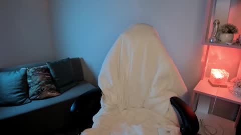 Snapshot of mary_xextra chatting on October 5, 1:04 am Mary GTM3Mon Wed Thu Sat Sun 0400 am-1030pm online show from October 5, 1:04 am