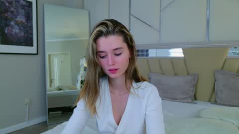 Marybeth online show from December 29, 11:08 pm