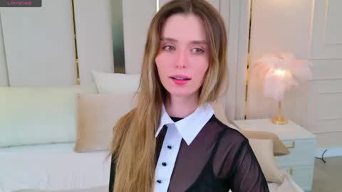 Snapshot of marybeth_snow chatting on April 30, 9:30 pm Marybeth online show from April 30, 9:30 pm