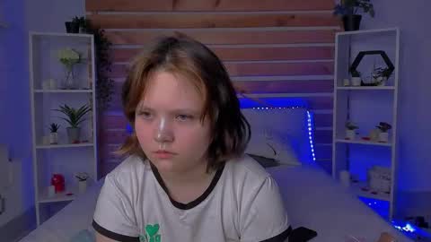 marybryantt online show from February 11, 1:21 am