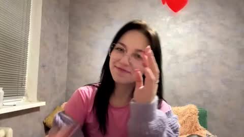 Stephie online show from December 13, 9:53 pm