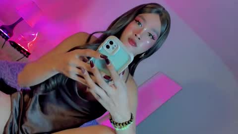 maryhugecock69 online show from November 24, 7:57 pm