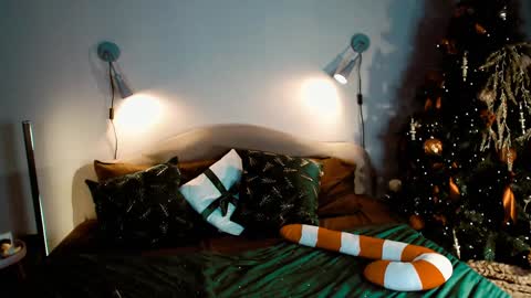 Snapshot of marykeysss chatting on January 2, 4:56 pm Bun online show from January 2, 4:56 pm