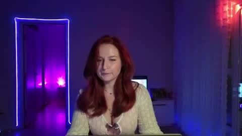 Snapshot of maryleesa chatting on July 10, 9:39 pm SirenVictoria online show from July 10, 9:39 pm