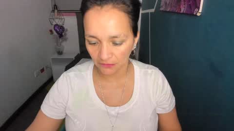 Marylin online show from December 20, 2:19 am