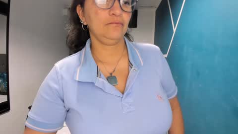 Marylin online show from December 27, 1:53 am