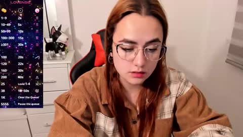 Dulce Maria online show from September 12, 11:04 pm