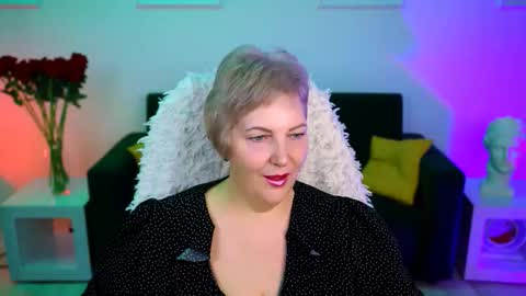 marymogan online show from November 17, 4:51 am