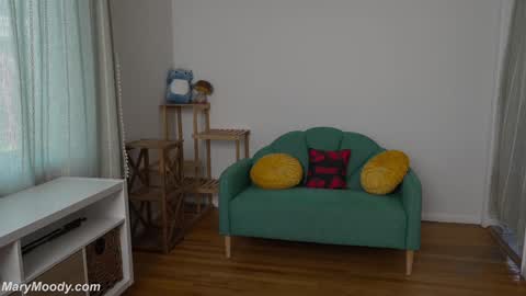 Mary Moody online show from October 4, 11:58 pm