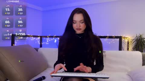 Marina online show from December 21, 9:04 pm