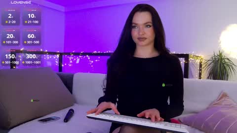 Marina online show from December 30, 3:57 pm