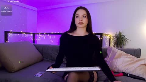 Marina online show from January 4, 4:54 pm