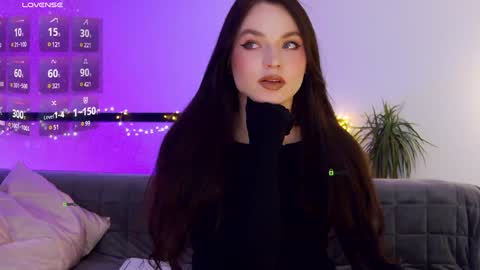 Marina online show from January 10, 3:58 pm