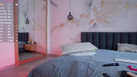 Marina online show from February 15, 3:28 pm