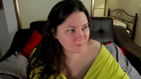 Mary online show from March 11, 4:43 am