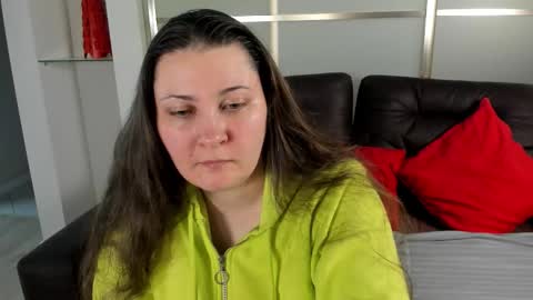 Mary online show from September 10, 10:04 am