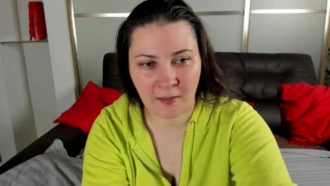 Mary online show from September 20, 12:06 pm