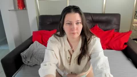 Mary online show from November 12, 11:32 am