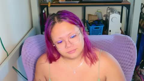 Snapshot of marziparaiso chatting on September 14, 7:57 pm Marzi online show from September 14, 7:57 pm