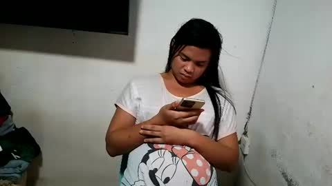 Snapshot of masabo18 chatting on June 11, 10:35 am masabo18 online show from June 11, 10:35 am
