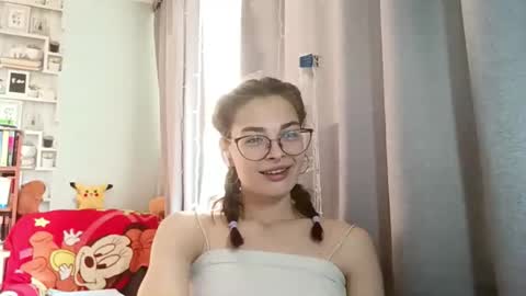 Kelly online show from April 22, 9:11 am