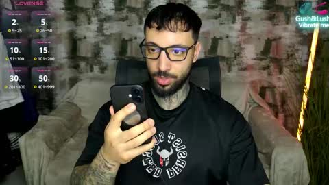 masculineguy69 online show from February 3, 8:14 pm