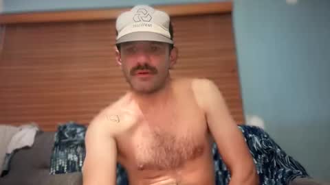 Snapshot of masculinehole chatting on September 28, 5:57 am Masculine Hole online show from September 28, 5:57 am