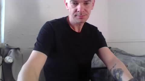 Snapshot of maserstti chatting on May 2, 5:12 am maserstti online show from May 2, 5:12 am
