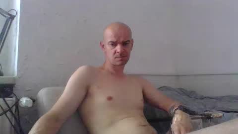 Snapshot of maserstti chatting on June 7, 10:52 am maserstti online show from June 7, 10:52 am