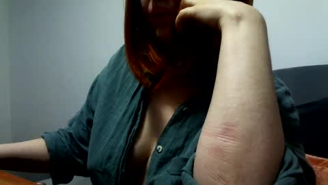 Snapshot of mashaforever7 chatting on January 25, 2:36 pm mashaforever7 online show from January 25, 2:36 pm