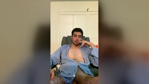 mask0n online show from March 16, 5:44 am