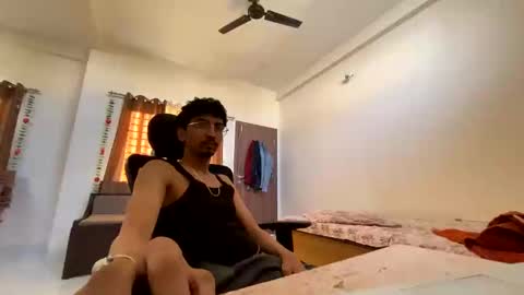 Mask Boy online show from February 26, 2:37 am