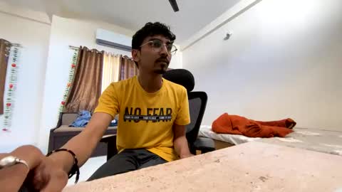 Mask Boy online show from March 6, 7:57 am