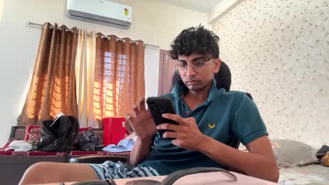 Mask Boy online show from November 6, 3:51 am