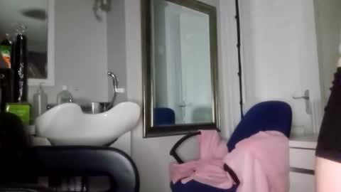 maskedcouple1234 online show from March 23, 2:59 am