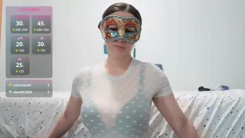 Snapshot of maskedflirt3 chatting on April 22, 11:39 pm maskedflirt3 online show from April 22, 11:39 pm