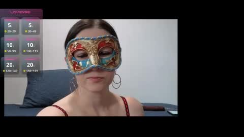Snapshot of maskedflirt3 chatting on May 21, 11:01 pm maskedflirt3 online show from May 21, 11:01 pm