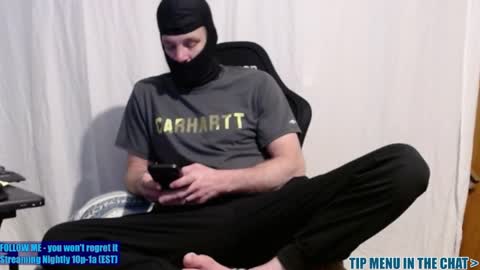 maskedyogaman online show from April 7, 2:34 am