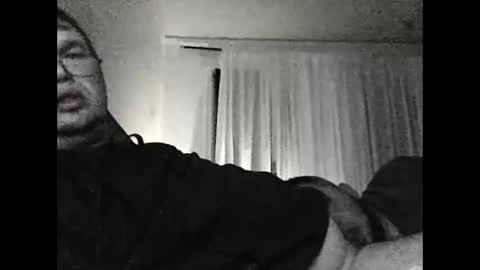 Dad .....AkA Your moms man online show from December 4, 12:14 pm