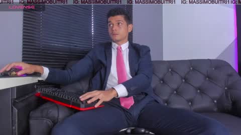 I am Massimo online show from April 12, 11:59 am