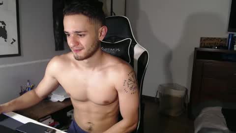 massimo online show from October 10, 11:15 pm