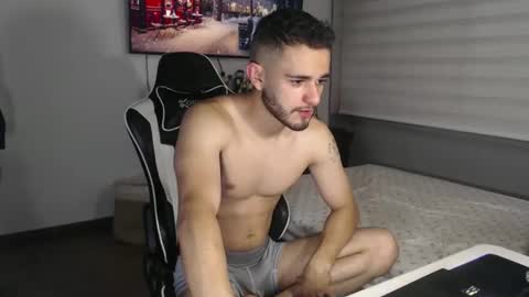 massimo online show from December 14, 11:09 pm