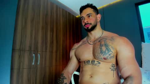 massimo online show from April 9, 4:12 pm