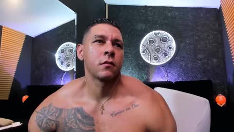 massimowalton2 online show from December 2, 11:40 pm